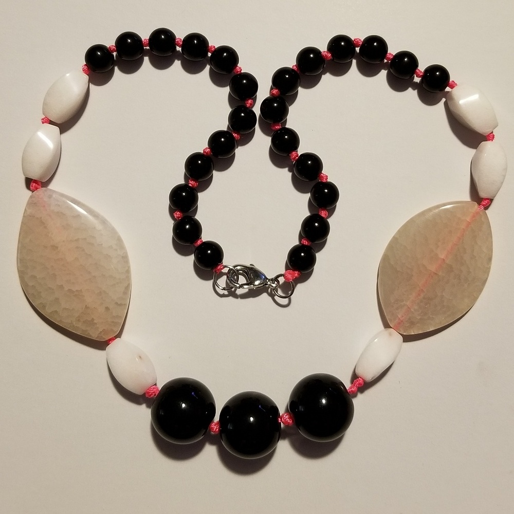 GORGEOUS! Handmade gemstone beaded necklace